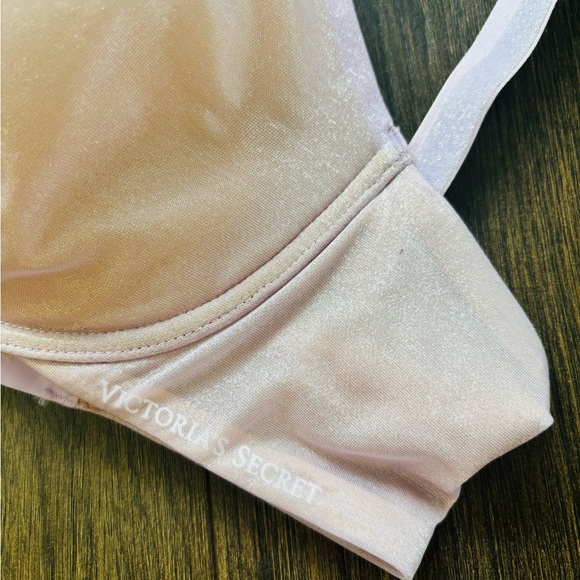 VICTORIA’S SECRET Lined Perfect Coverage Bra NWT 36C - Picture 10 of 10